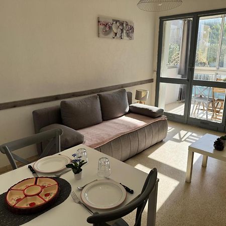 Sol-Y-Days Goelette, Agreable Appartement En Rdc Avec Parking, Proche Du Centre-Ville Et De La Plage Le Grau-du-Roi Bagian luar foto