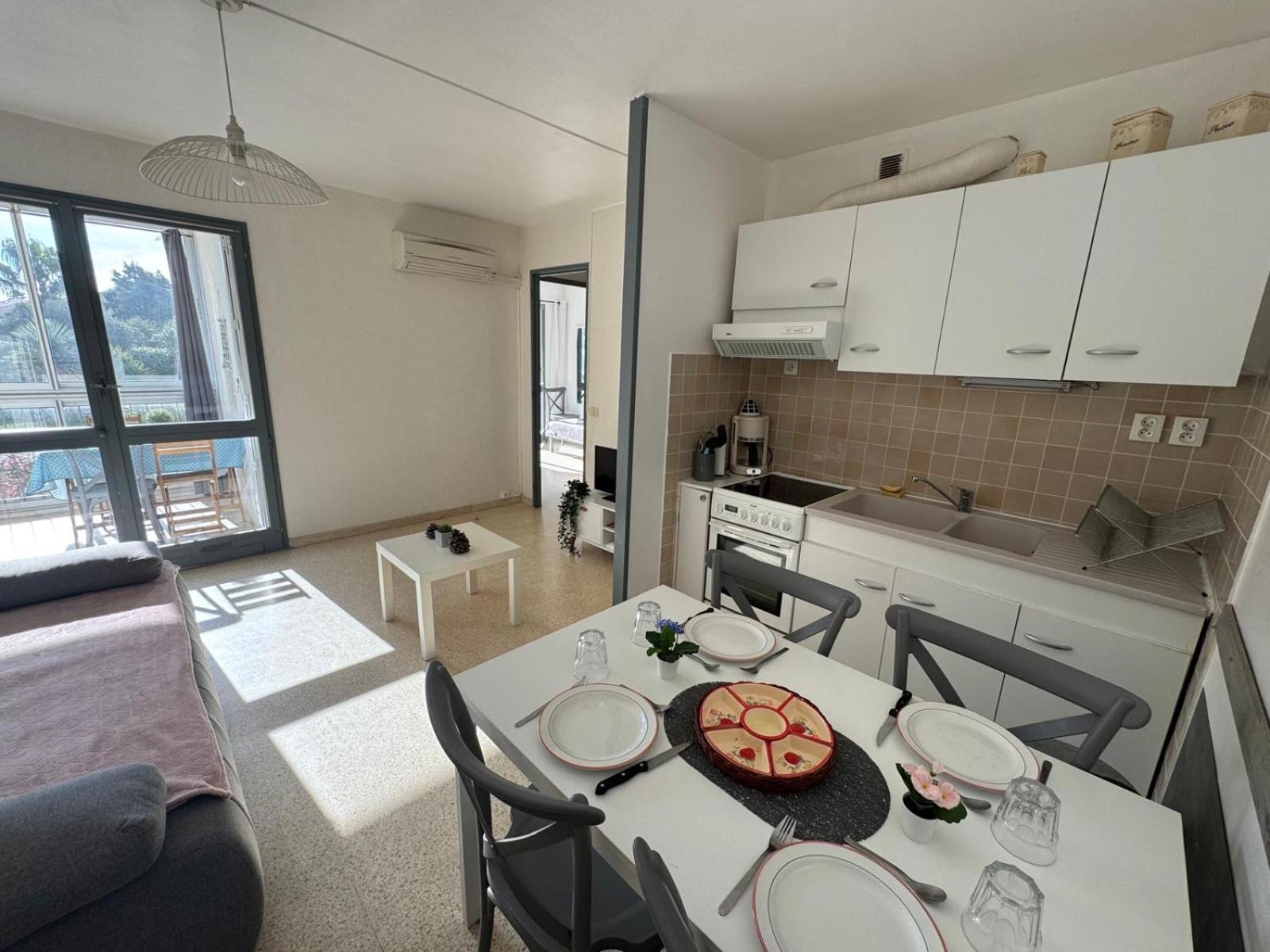 Sol-Y-Days Goelette, Agreable Appartement En Rdc Avec Parking, Proche Du Centre-Ville Et De La Plage Le Grau-du-Roi Bagian luar foto